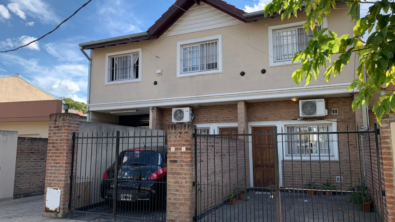 Hermoso dto 2 amb c/ patio y cochera en el Centro de San Miguel - COD A192